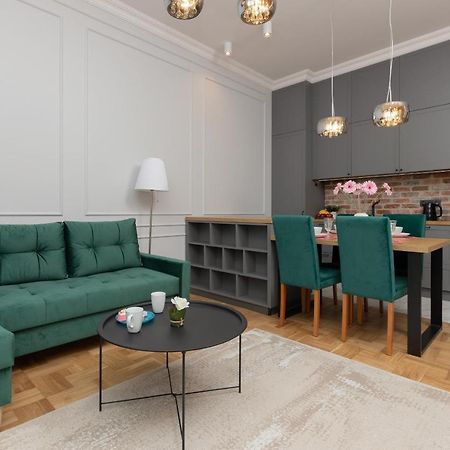 Warszawa Ochota Modern Apartment For Families By Noclegi Renters ภายนอก รูปภาพ