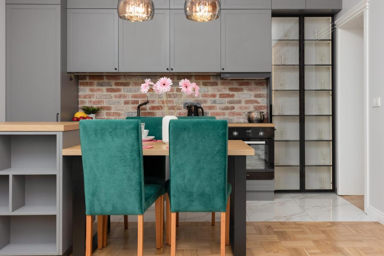 Warszawa Ochota Modern Apartment For Families By Noclegi Renters ภายนอก รูปภาพ